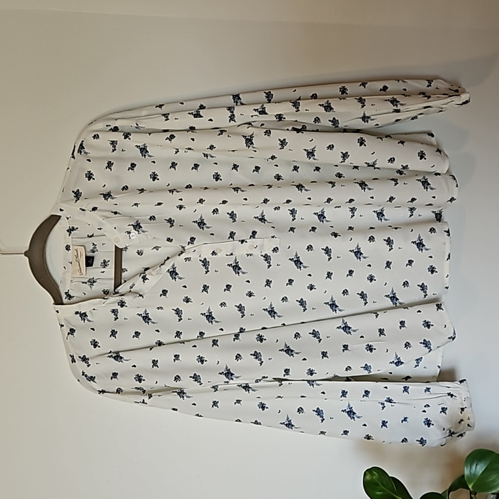 Flowy Floral Universal Thread Top sz XL